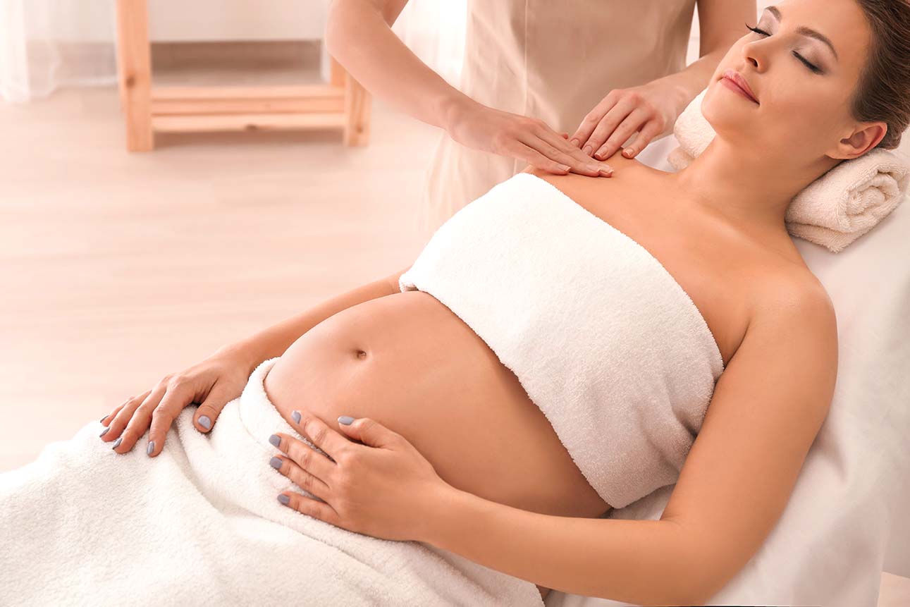Zwangerschapsmassage  Lauria's massagepraktijk Zoetermeer